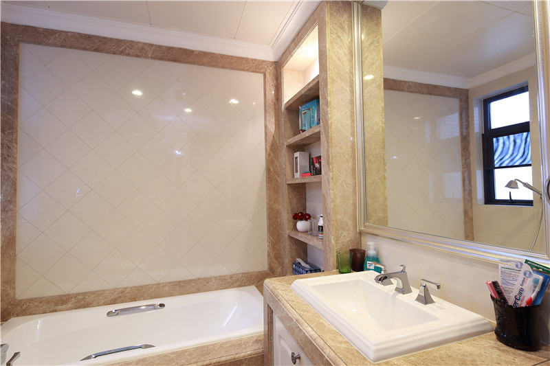 07衛(wèi)生間實景照片