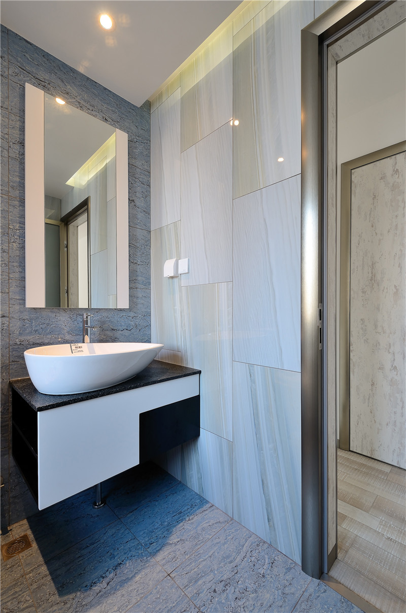 10-主臥衛(wèi)生間2