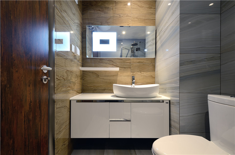 13-公共衛(wèi)生間