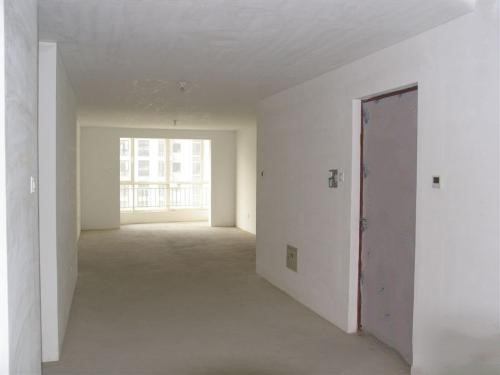 �b�����·�ͻȻ�X���Լ���ǰס�ķ������