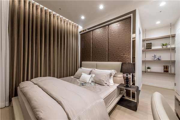 ���W�L�����081