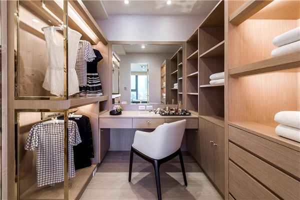 ���W�L�����126