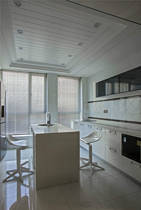 簡(jiǎn)歐風(fēng)大戶型177