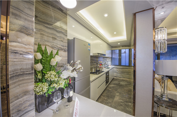 ���W�L(f��ng)�����405